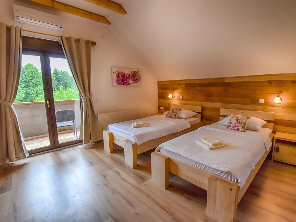 Villa Stone Rakovica Exterior foto